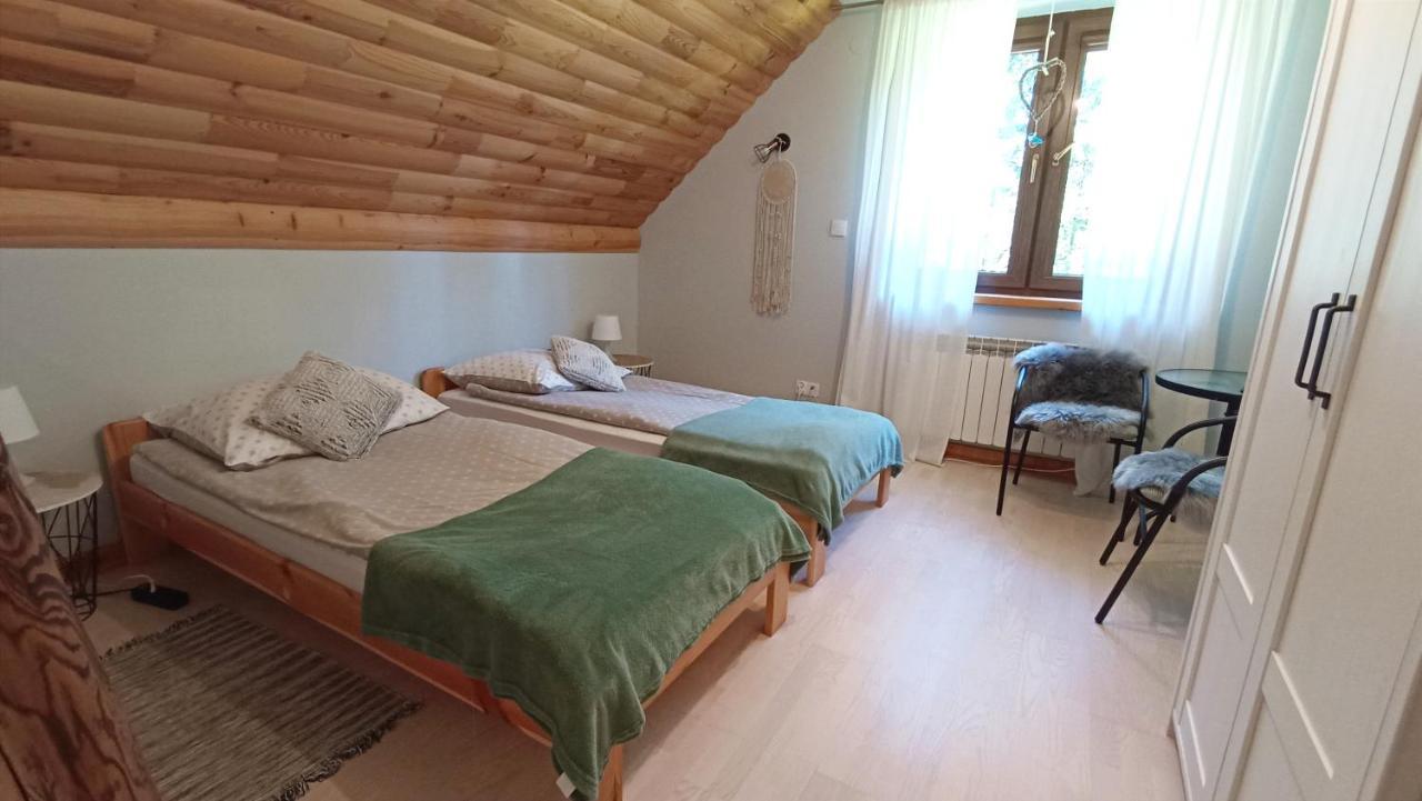 ルトビスカ Zacisze Drwalaゲストハウス 部屋 写真